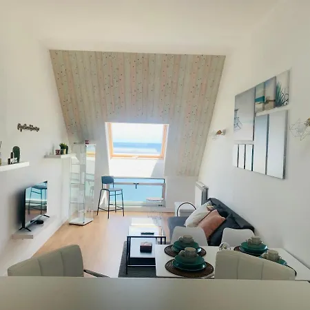 Lamarosa -atico ,vistas Al Mar Cantabrico Parking Lejlighed *