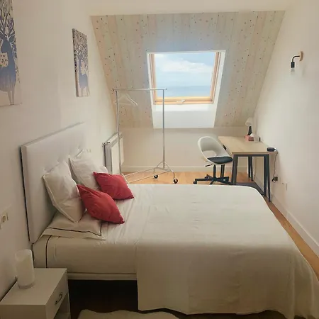 Lamarosa -atico ,vistas Al Mar Cantabrico Parking Daire *